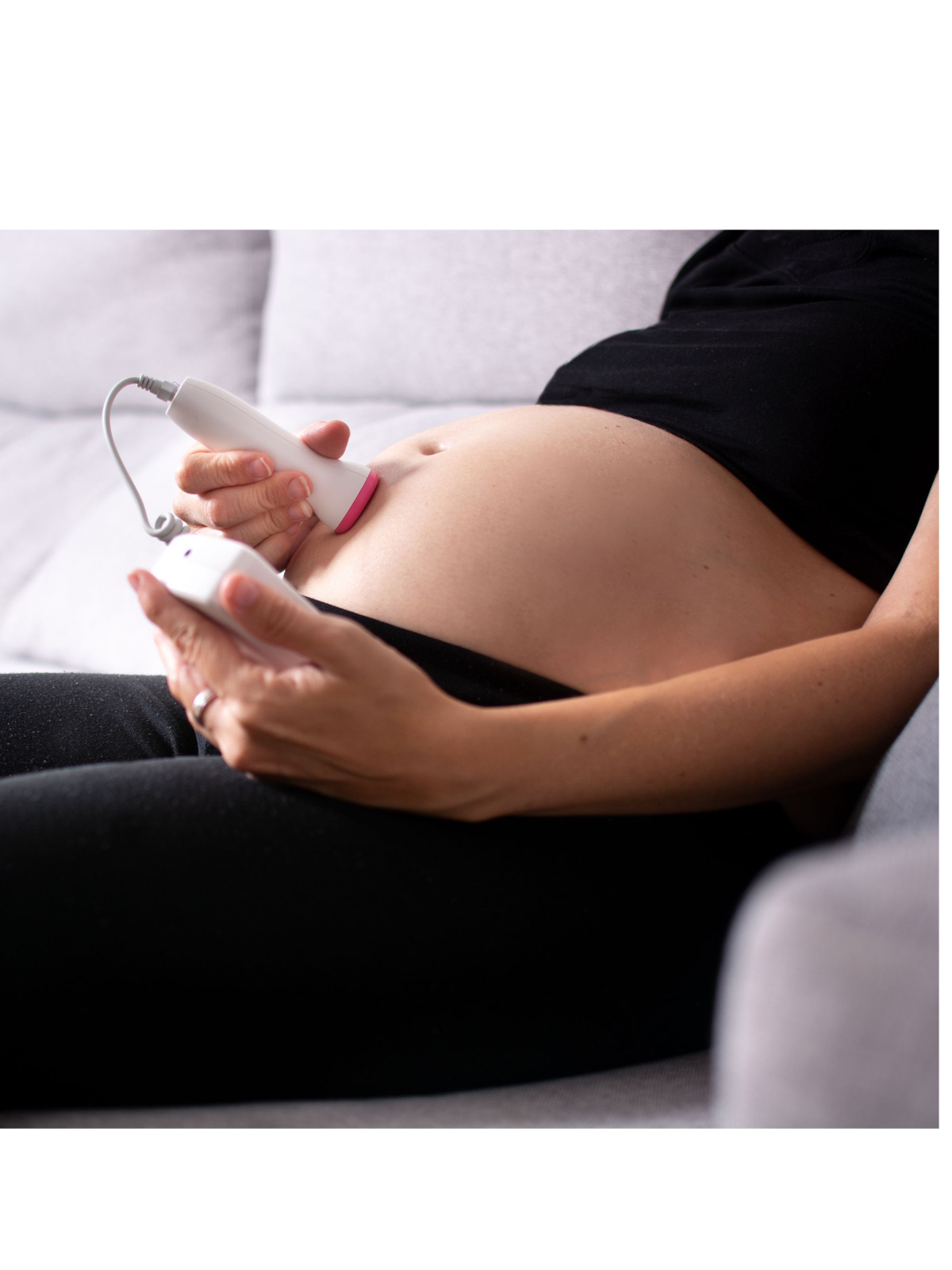 Obstetrician consulting a pregnant patient at Heal Tree Hospital Neelankarai